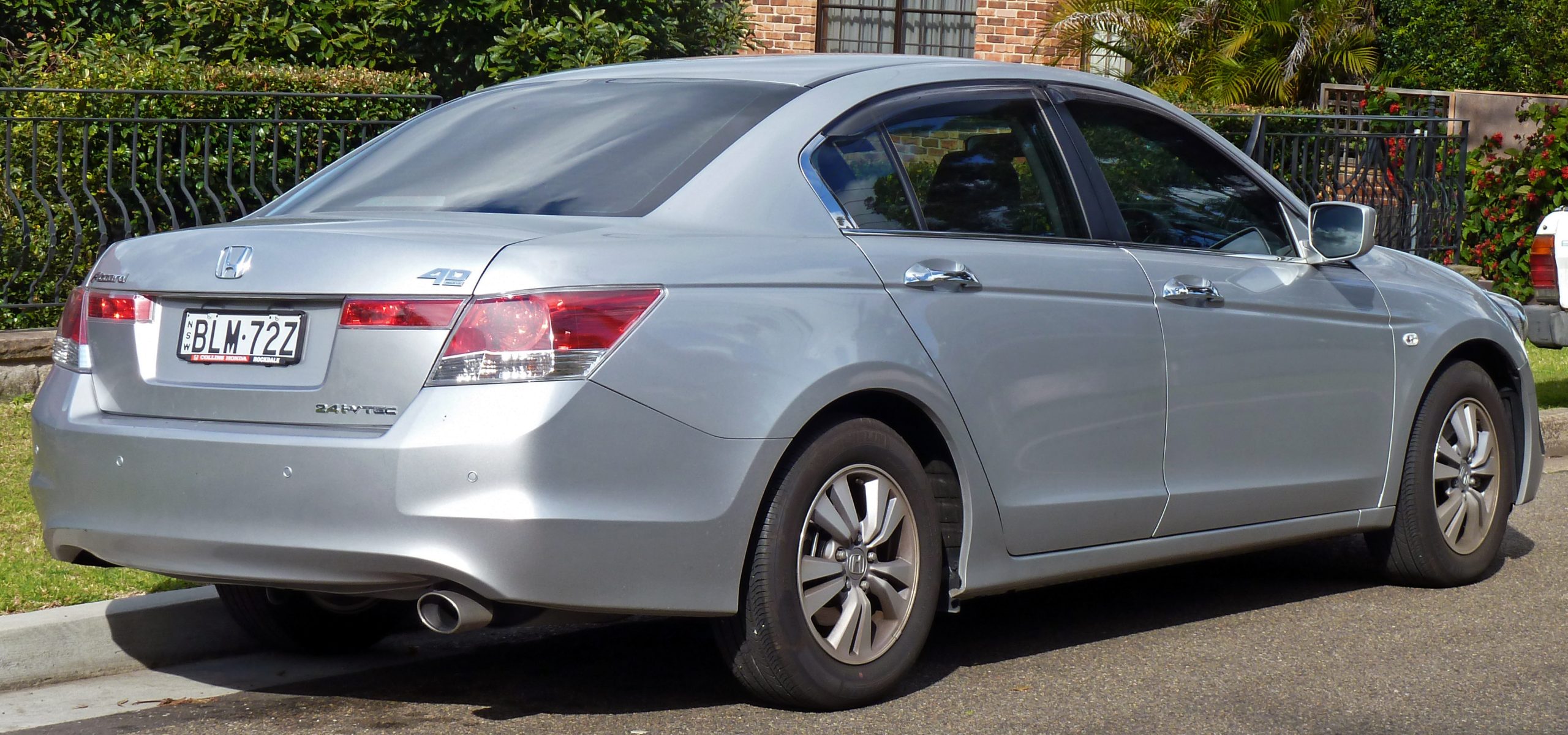 2009 Honda Accord scaled