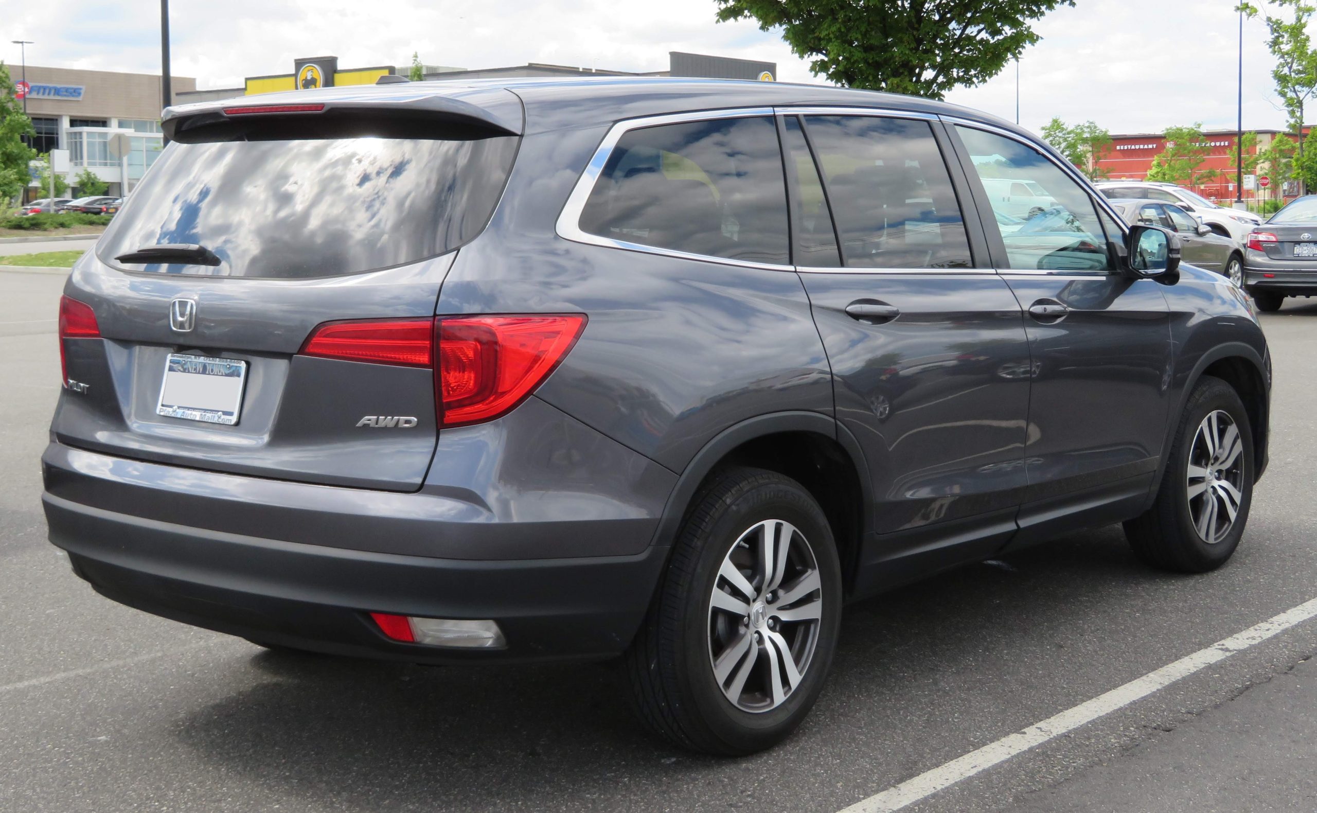 2017 Honda Pilot scaled 2017 Honda Pilot scaled