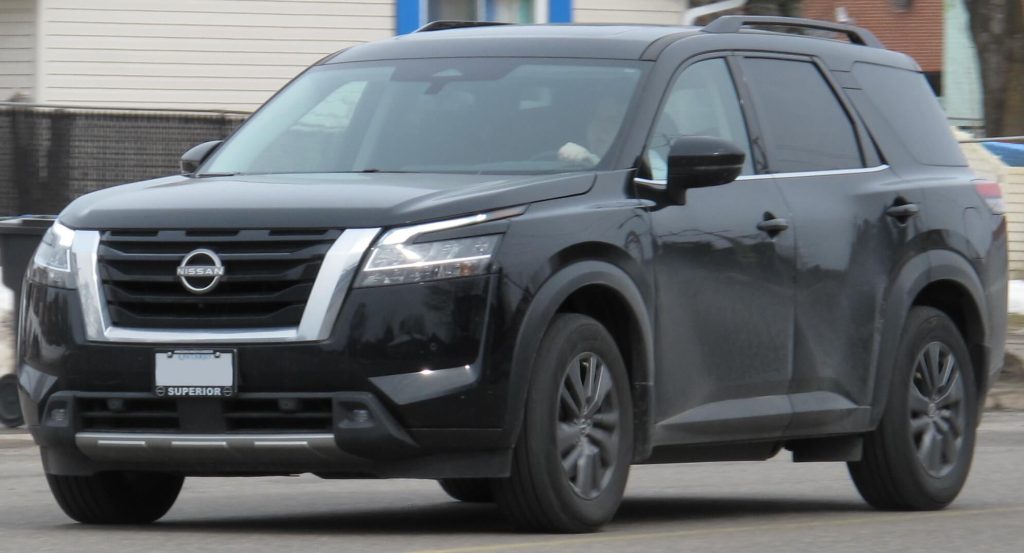 2022 Nissan Pathfinder SV 2022 Nissan Pathfinder SV