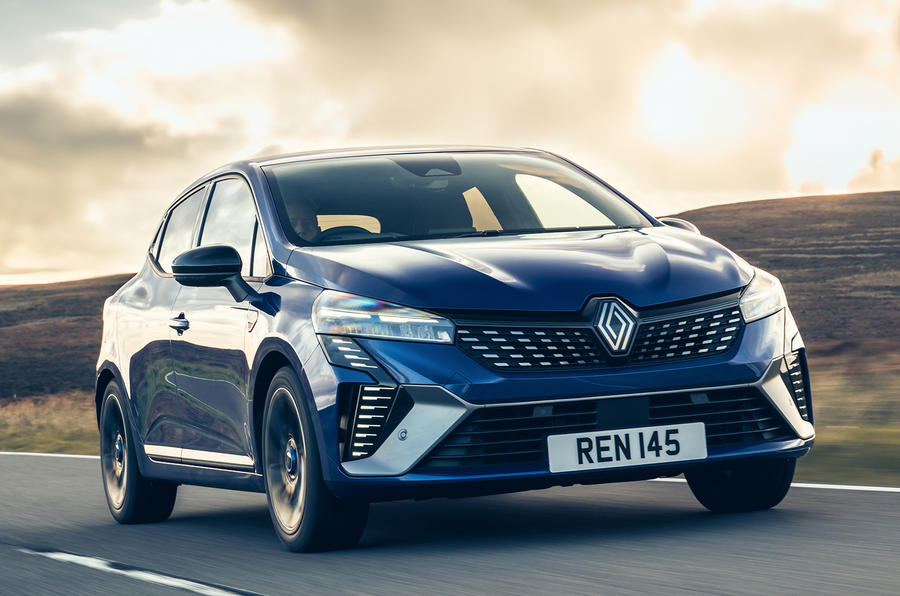 2024 renault clio front lead