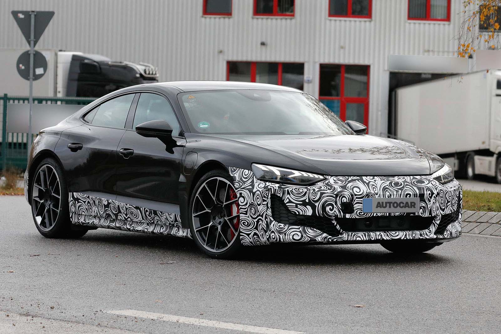 audi e tron gt front three quarter 0