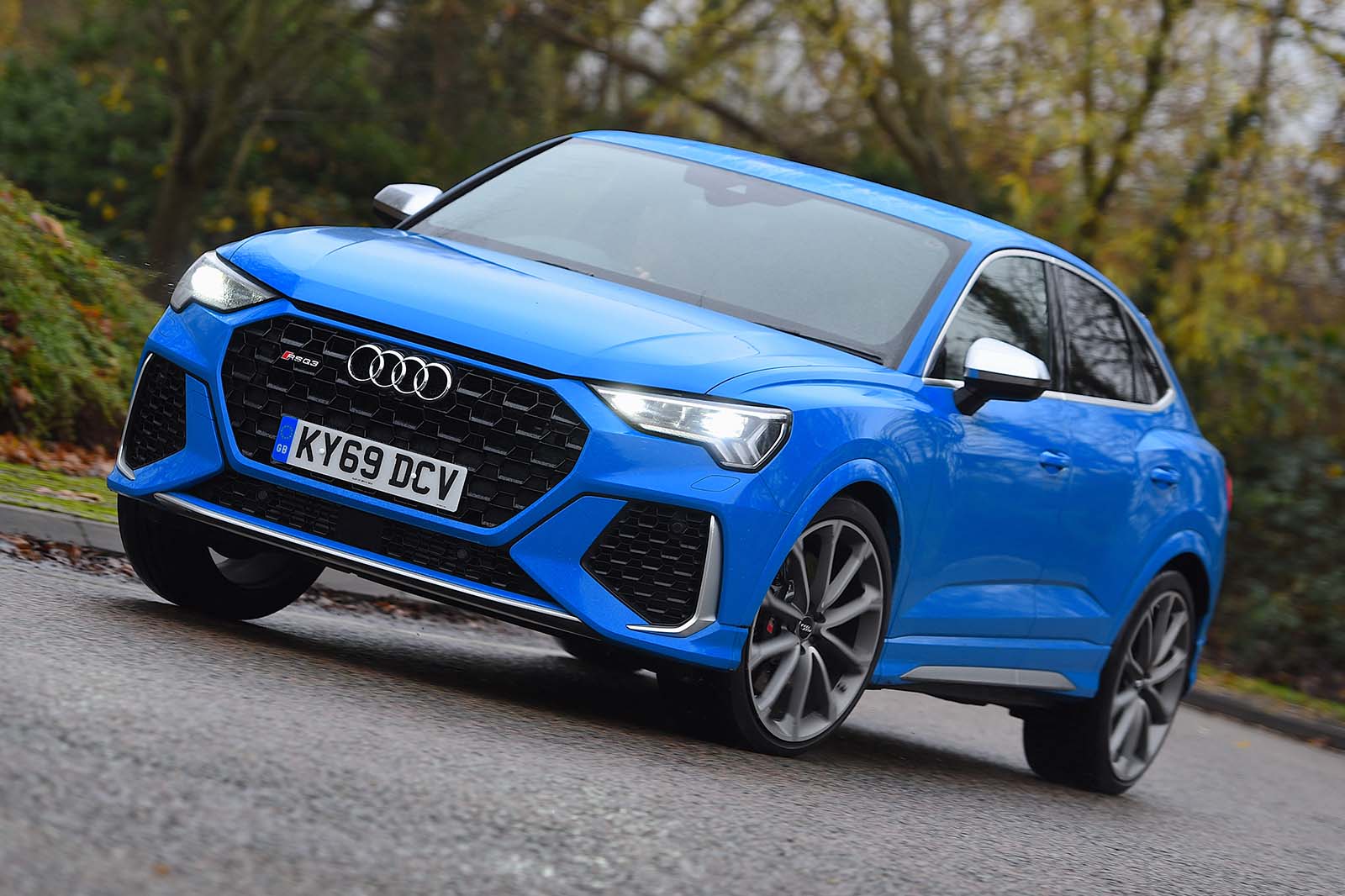 audi rsq3 front three quarter