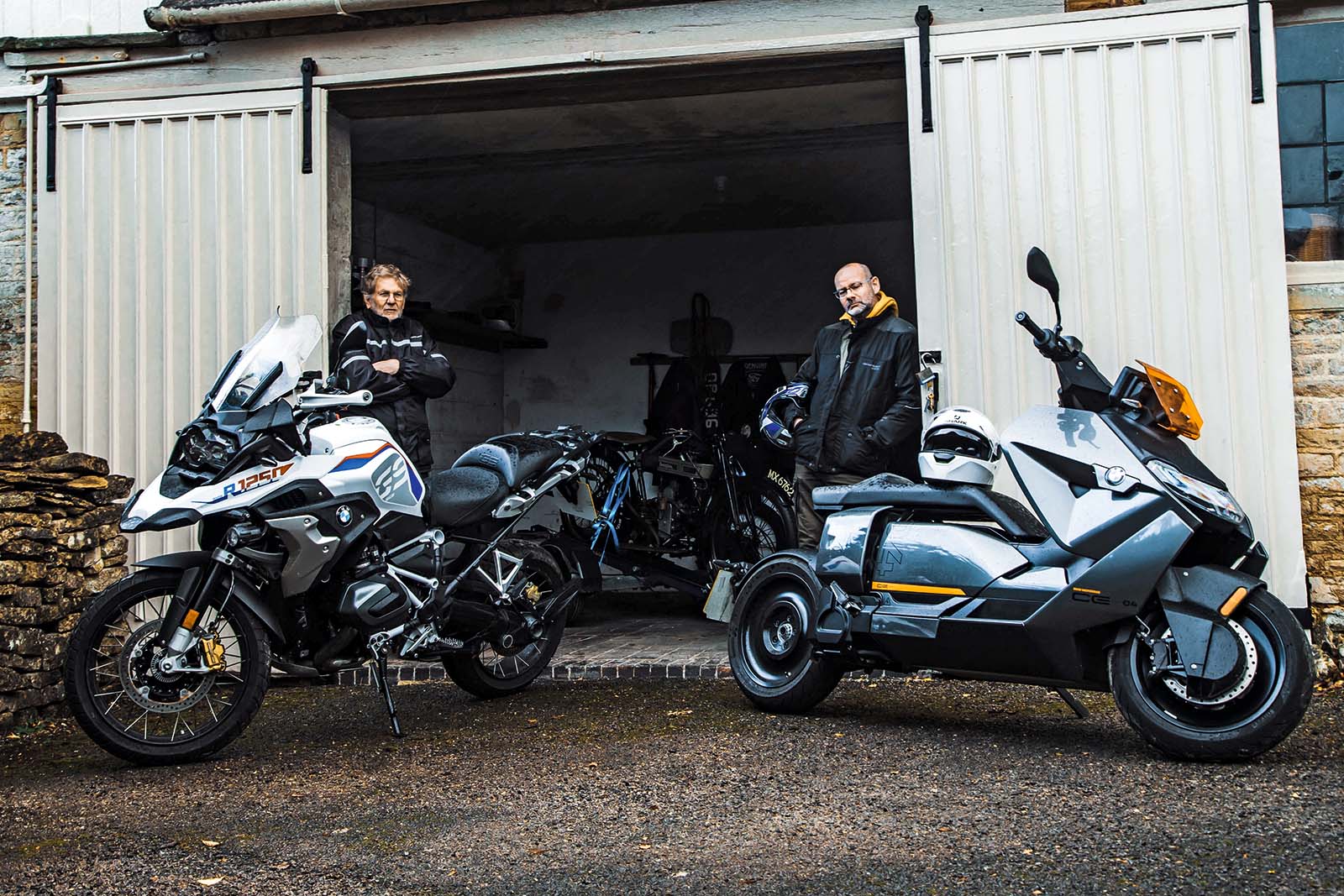 autocar motorbikes