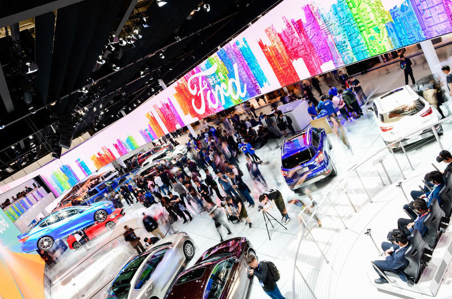 ford stand 02 0 0 0