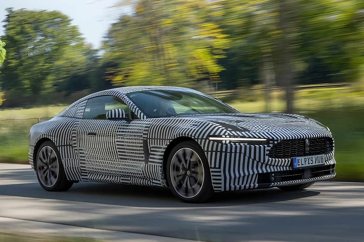 Jaguars Strategic Shift Towards Electrification