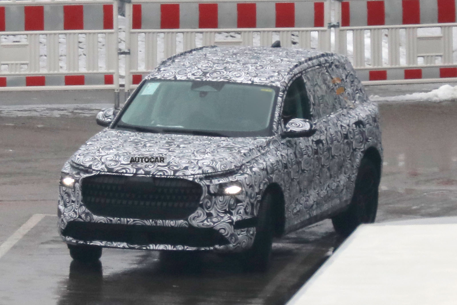 new audi q7 front