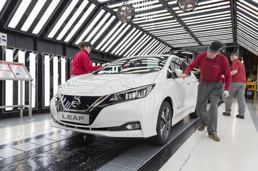 nissan leaf on the production line at the nissan sunderland plant 1