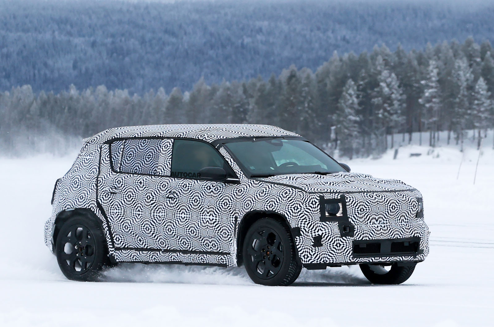 renault 4 prototype testing on snow 3