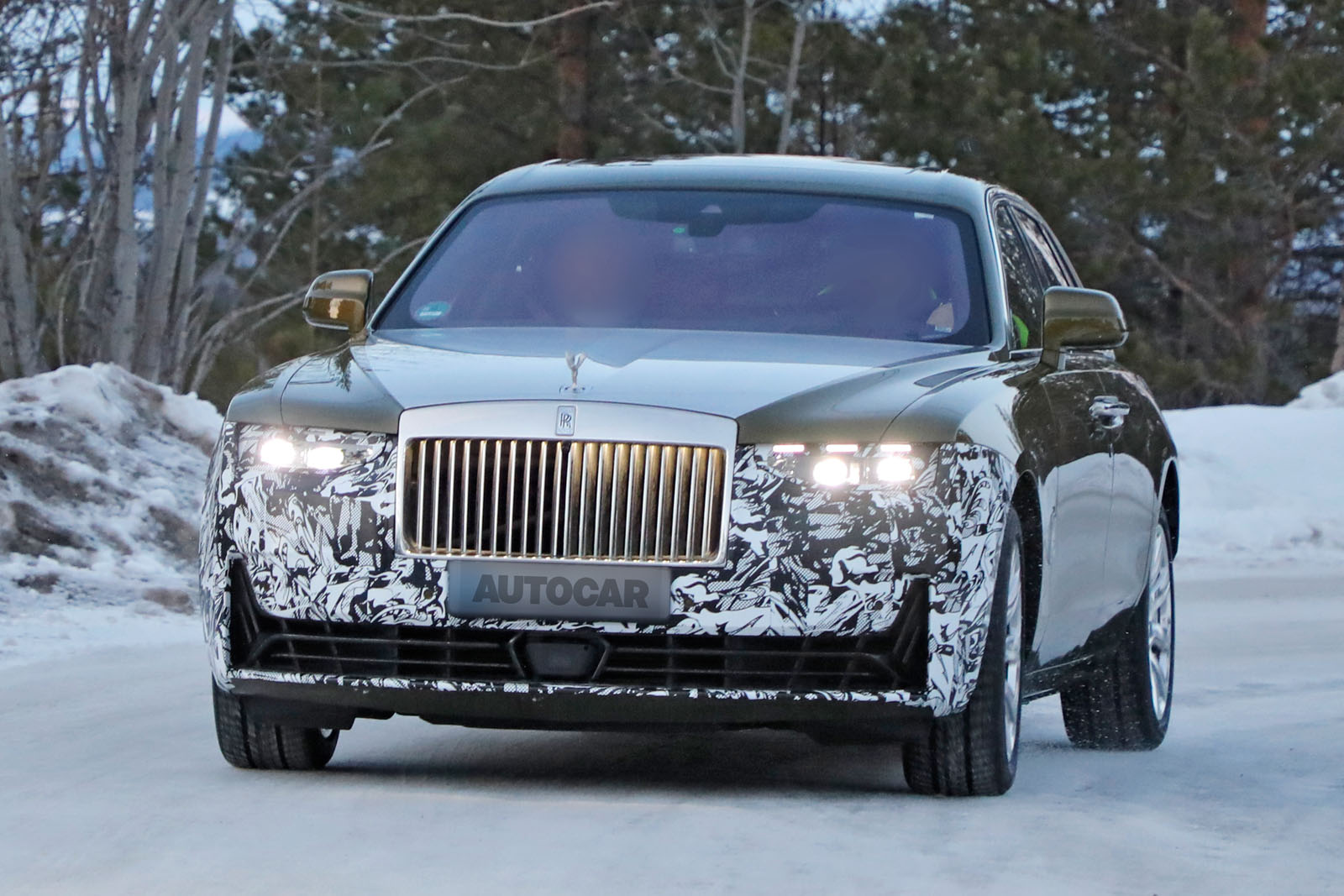 rolls royce ghost facelift camo front