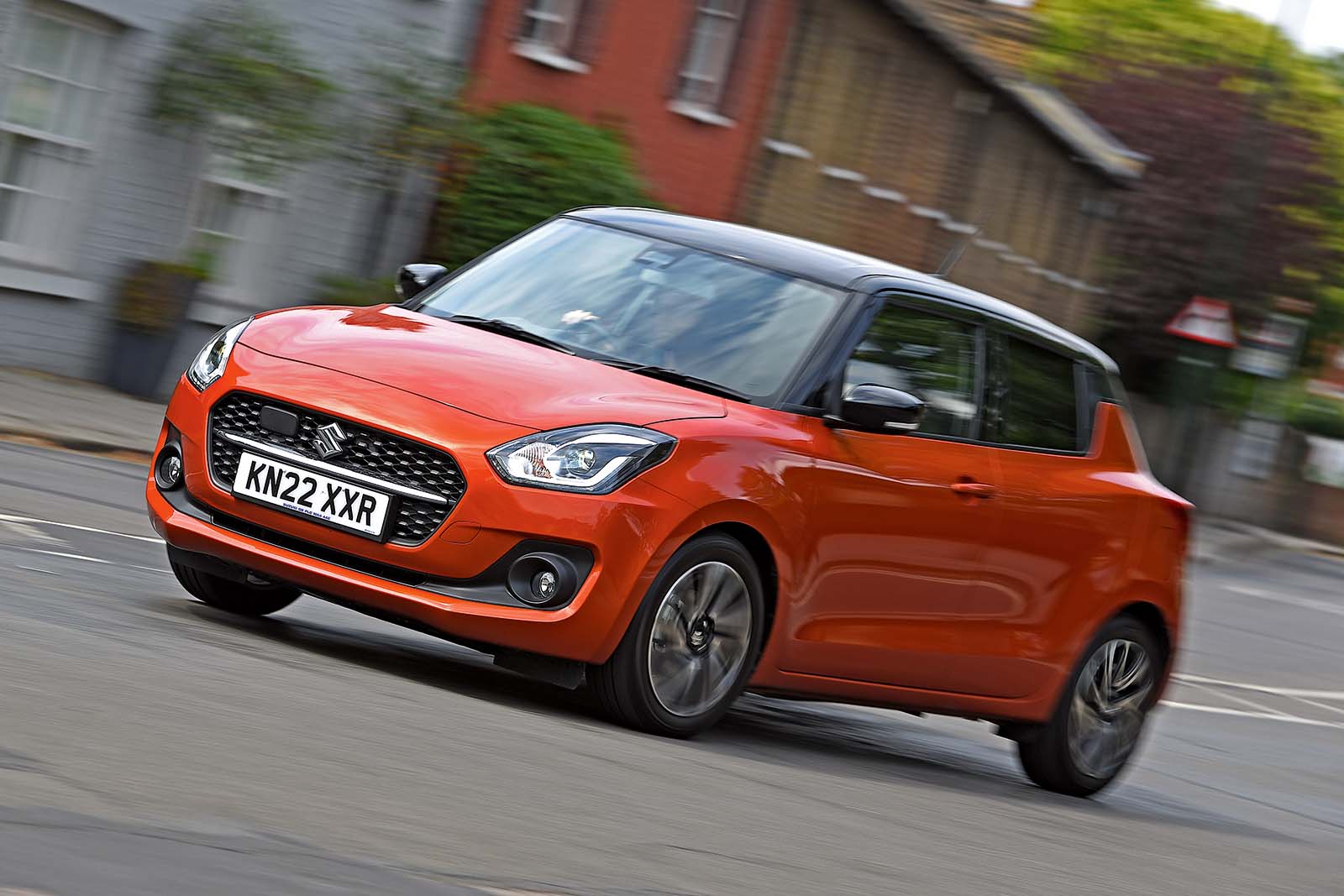 suzuki swift front three quarter 0