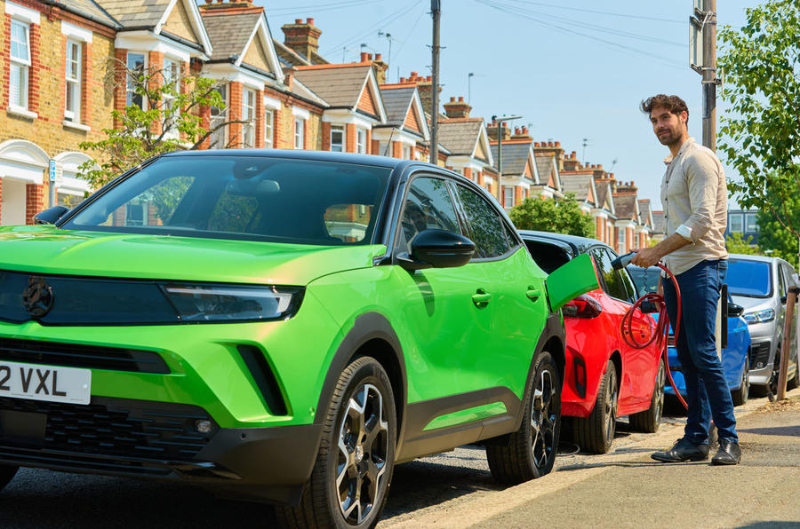 vauxhall mokka electric charging at kerbside 0